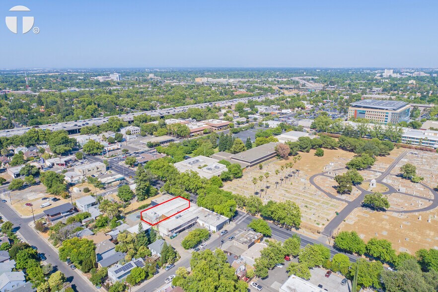 More Photos Of 2572 21st St, Sacramento Freestanding For Lease