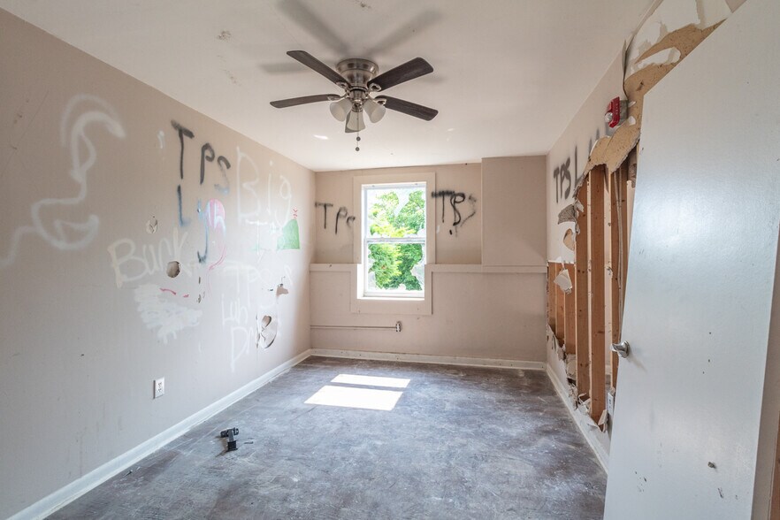 More Photos Of 201 William D Jones Blvd, Fayetteville Apartments For Sale