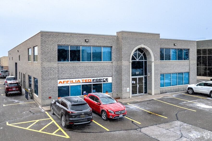 Primary Photo Of 59 Romina Dr, Vaughan Warehouse For Lease