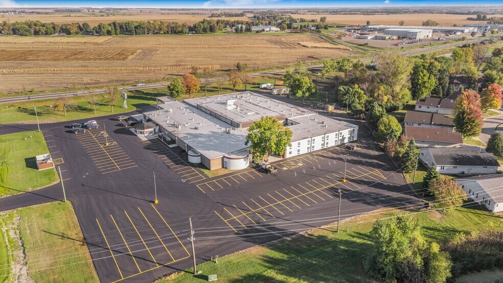 More Photos Of 200 E State 28 Hwy, Morris Hospitality For Sale