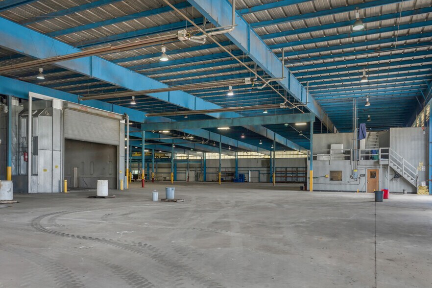 More Photos Of 42134 FM 510, Los Fresnos Manufacturing For Sale