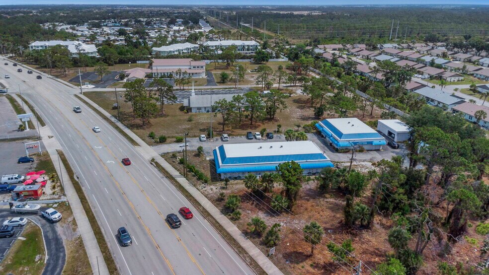 More Photos Of 655 N Indiana Ave, Englewood Medical For Sale