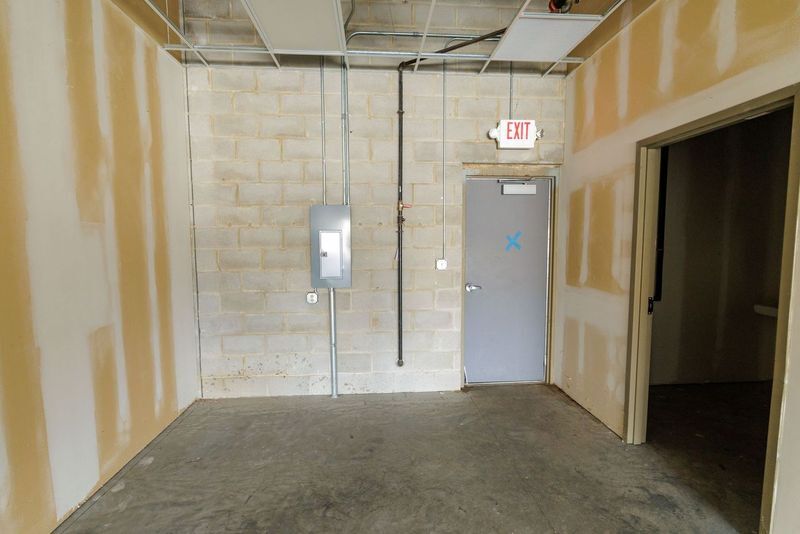 More Photos Of 154 W Hively Ave, Elkhart Unknown For Sale