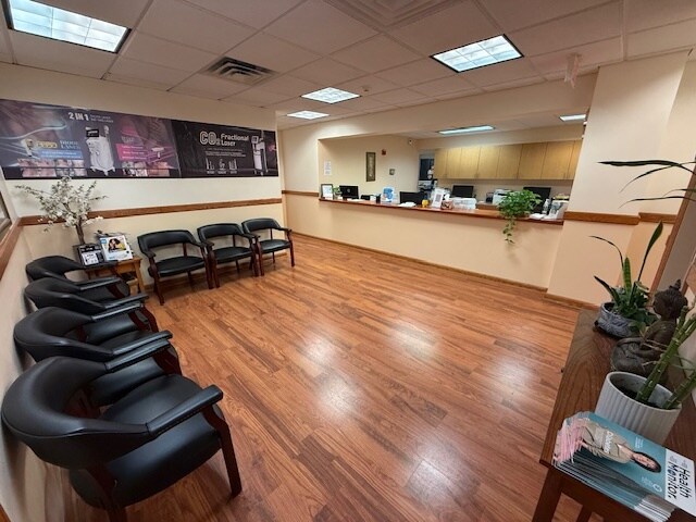 More Photos Of 225 State Highway 35, Red Bank Medical For Lease