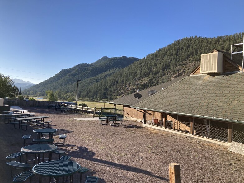 More Photos Of 16940 Pine Valley Rd, Pine Restaurant For Sale