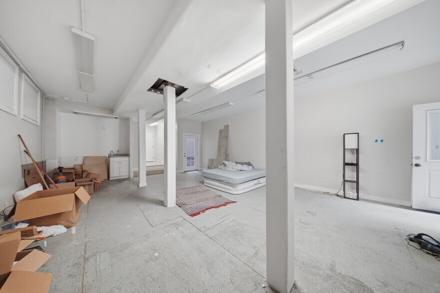 More Photos Of 561 Minna St, San Francisco Multifamily For Sale