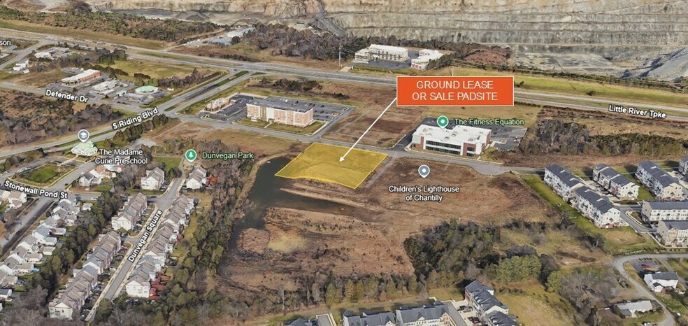 Primary Photo Of 43353 Defender Dr, Chantilly General Retail For Lease