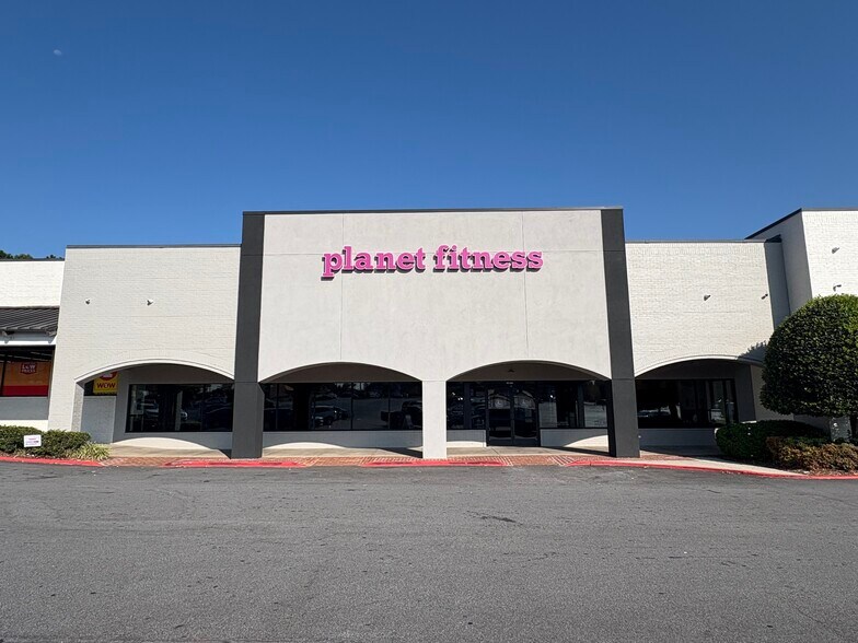 More Photos Of 7050 Jimmy Carter Blvd, Norcross Unknown For Lease