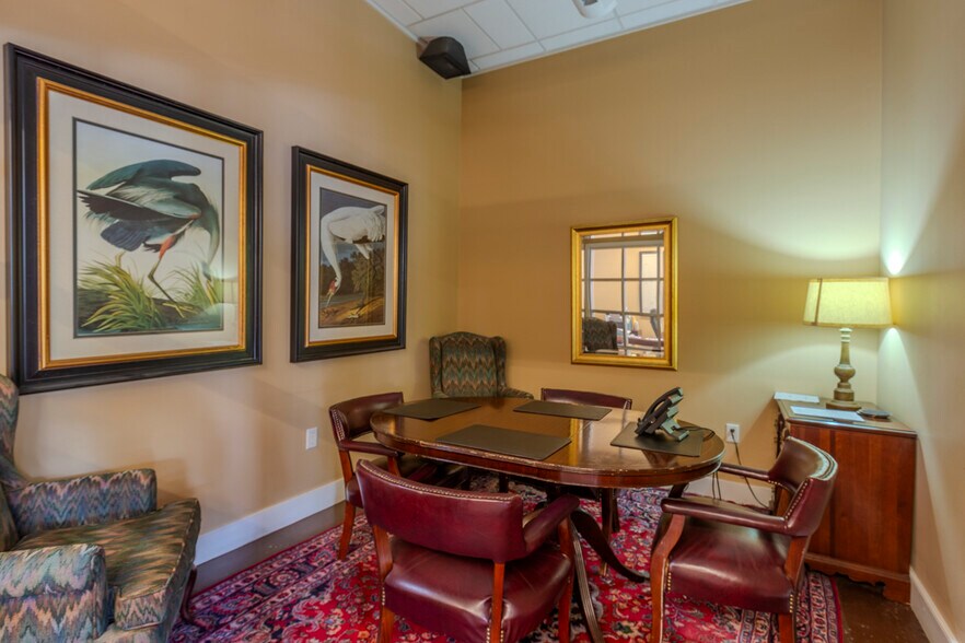 More Photos Of 411-413 E Liberty St, Savannah Office For Sale