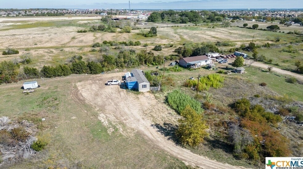 More Photos Of 6311 & 6301 S Fort Hood St, Killeen Land For Sale