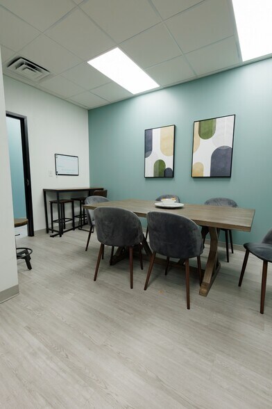 More Photos Of 101 Grant Pl, Lowell Medical For Lease