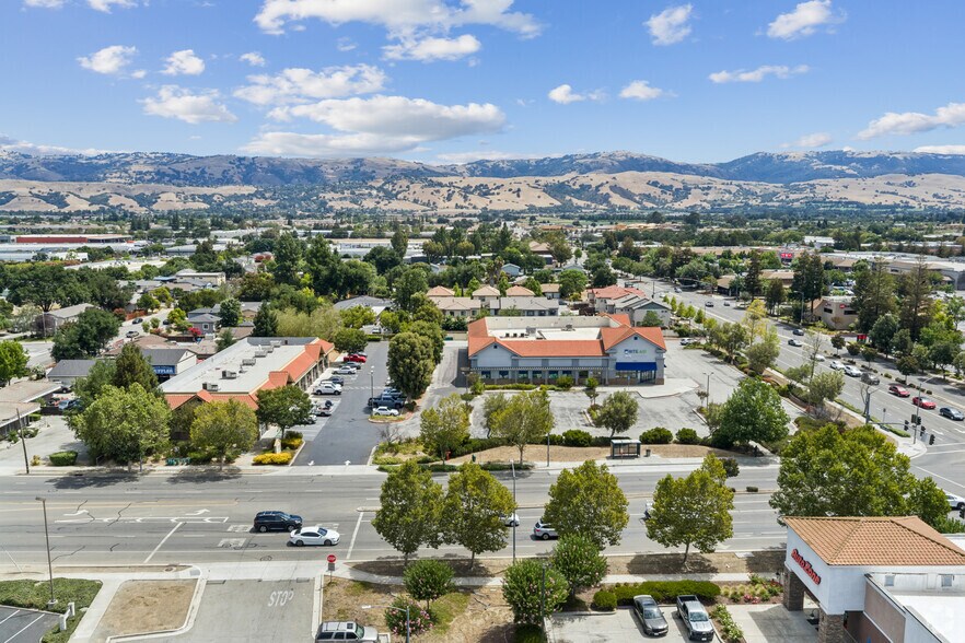 More Photos Of , Morgan Hill General Retail For Sale