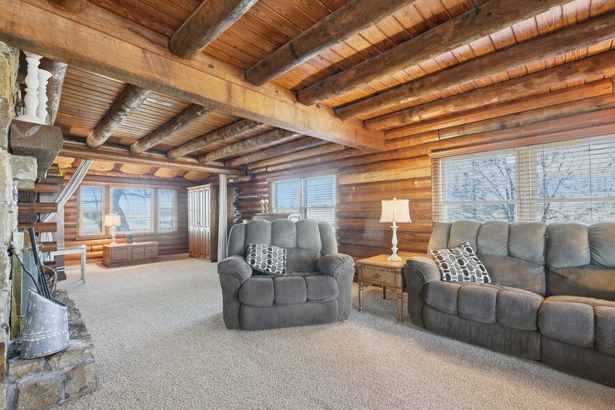 More Photos Of 12703 N Robinhood Ln, Kansas City Land For Sale