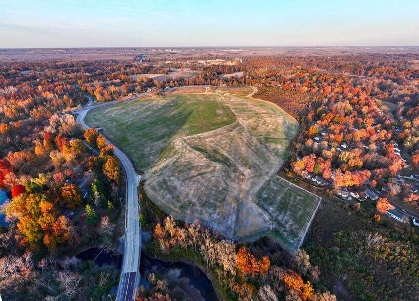 More Photos Of 101 Jamestown Mall, Florissant Land For Sale