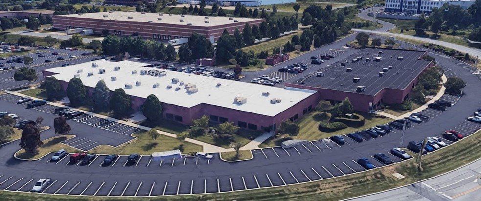 More Photos Of 5095 Ritter Rd, Mechanicsburg Research And Development For Lease