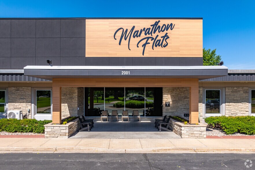 More Photos Of 2001 Marathon St, Neenah Apartments For Sale