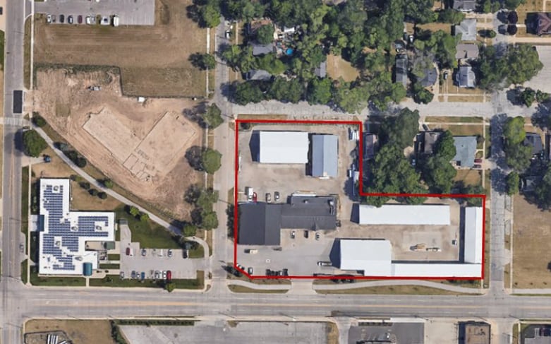 More Photos Of 346 E Laketon Ave, Muskegon Warehouse For Sale
