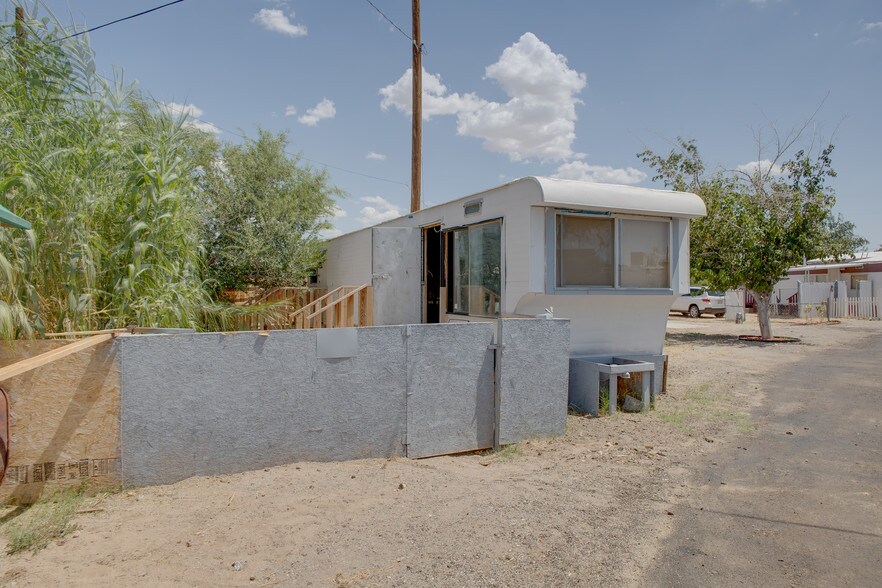 More Photos Of 535 W Atkins Ave, Ridgecrest Manufactured Housing Mobile Home Park For Sale