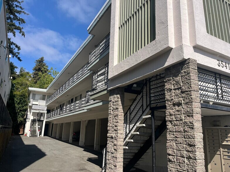 More Photos Of 3541 Dimond Ave, Oakland Apartments For Sale