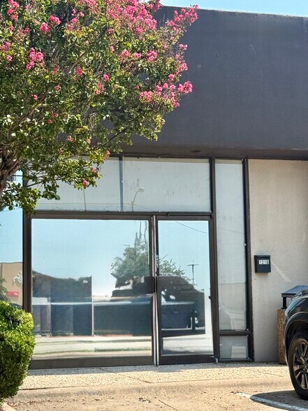 More Photos Of 1212-1222 Melbourne Rd, Hurst Unknown For Lease