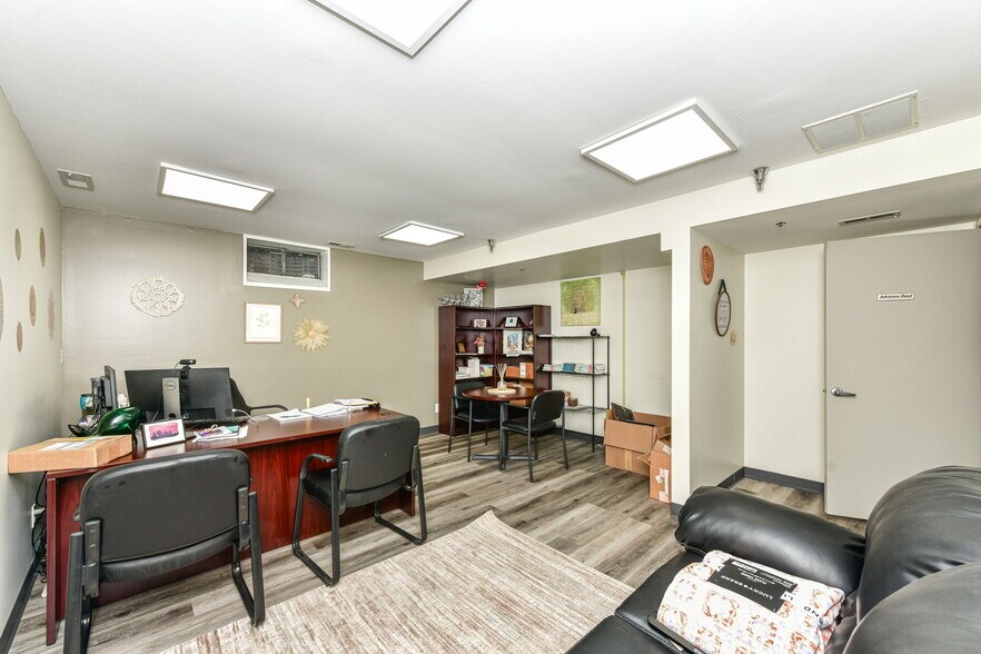 More Photos Of 1640 N Ritter Ave, Indianapolis Medical For Sale