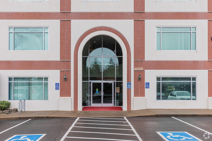 More Photos Of 20015 SW Pacific Hwy, Sherwood Medical For Lease