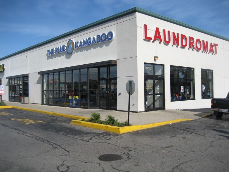 Primary Photo Of 3430-3536 52nd St, Kenosha Storefront For Lease