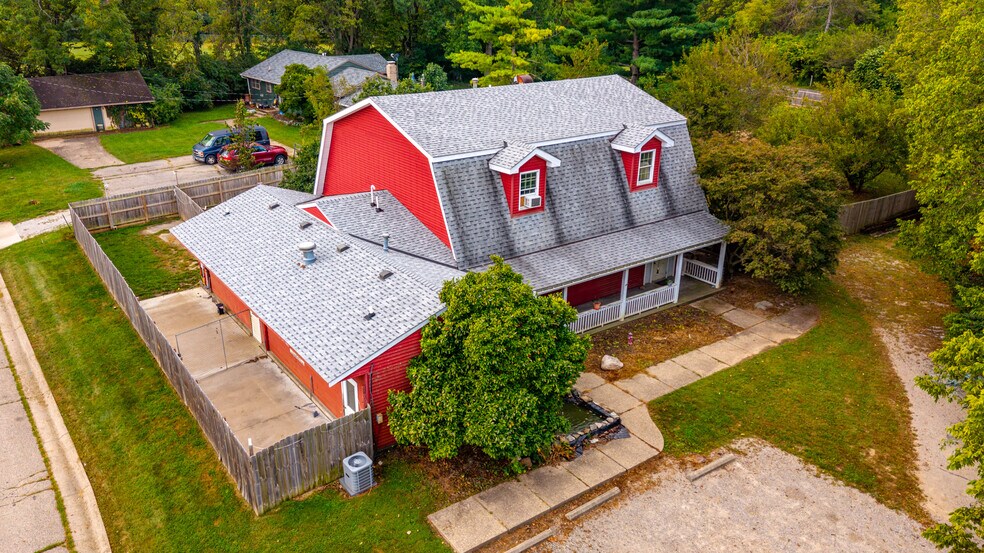 More Photos Of 15 Reaghs Way, Oxford Veterinarian Kennel For Sale