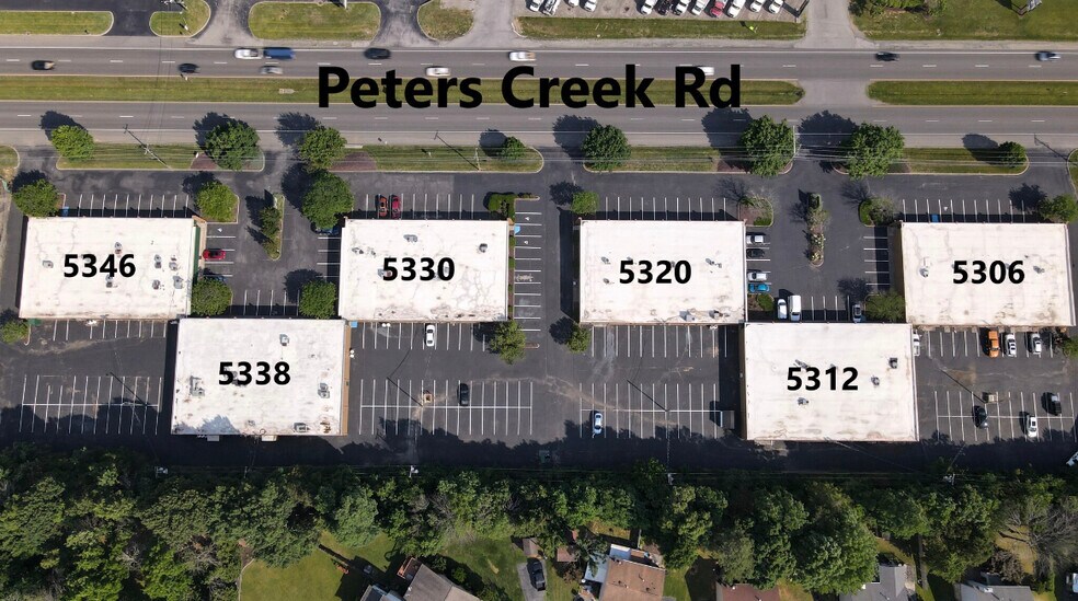 More Photos Of 5306 Peters Creek Rd, Roanoke Showroom For Sale