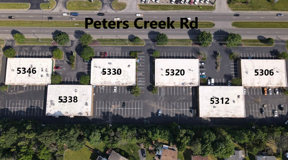 More Photos Of 5306 Peters Creek Rd, Roanoke Showroom For Sale