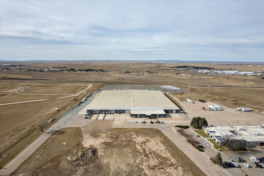 More Photos Of 1938 Wyott Dr, Cheyenne Warehouse For Lease