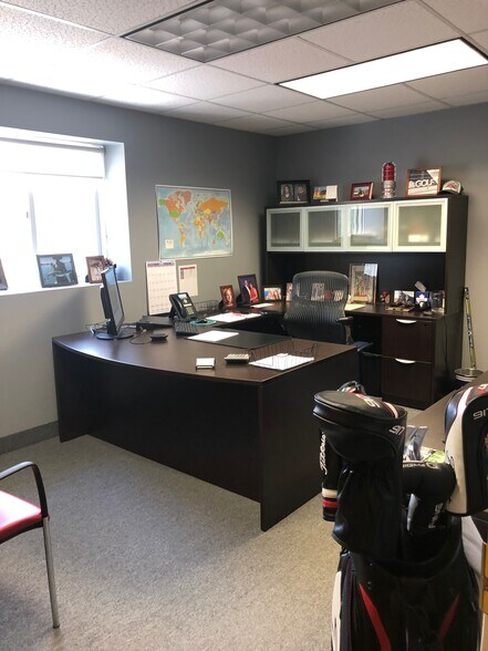 More Photos Of 55-59 Union Ave, Sudbury Flex For Lease