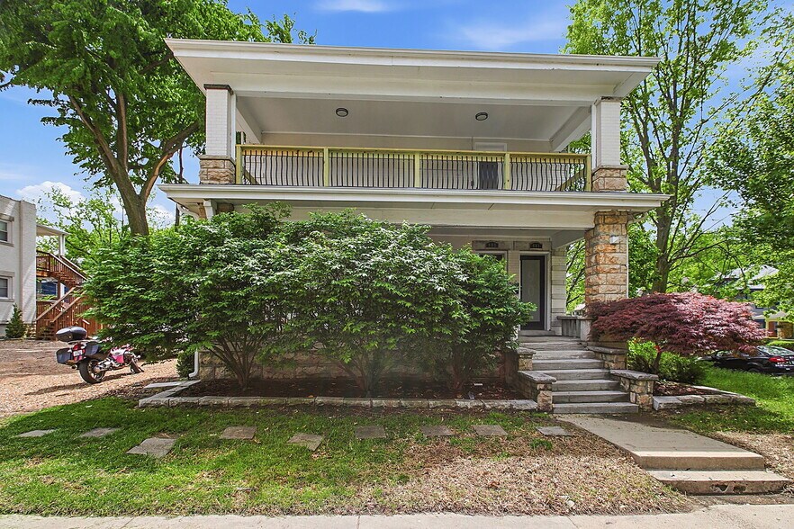 More Photos Of 901-903 39th St, Kansas City Multifamily For Sale