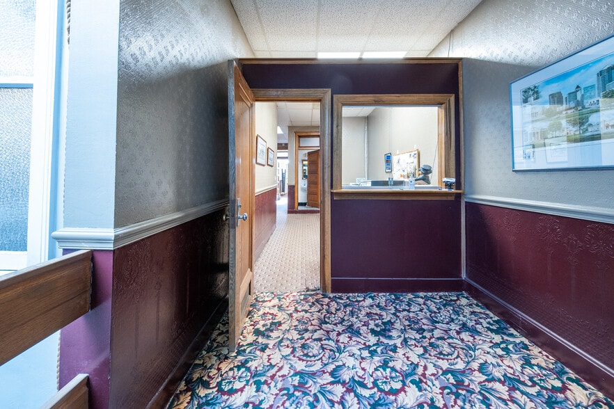 More Photos Of 524 S Elm St, Greensboro Loft Creative Space For Sale
