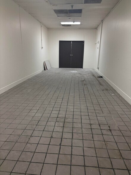 More Photos Of 1940 Frank Stiles St, South El Monte Warehouse For Lease