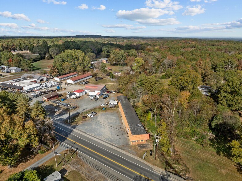 More Photos Of 1128 N Main St, Oakboro Restaurant For Sale