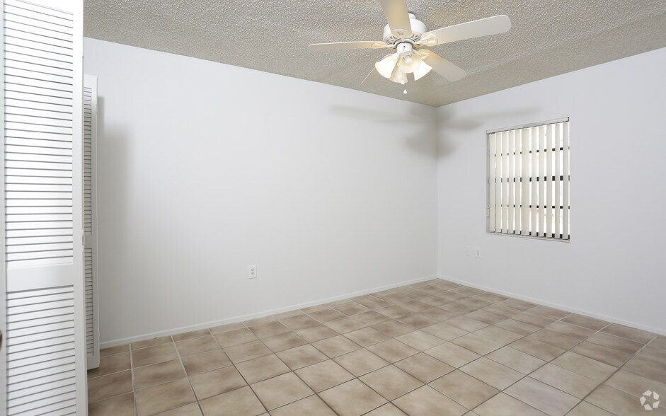 More Photos Of 433 W New England Ave, Winter Park Apartments For Lease