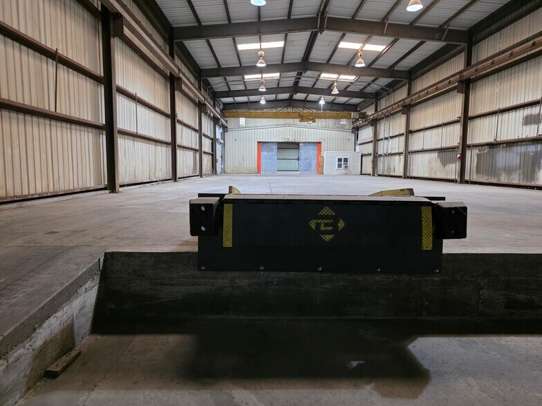 More Photos Of 1423 Old Dunbar Rd, West Columbia Warehouse For Sale