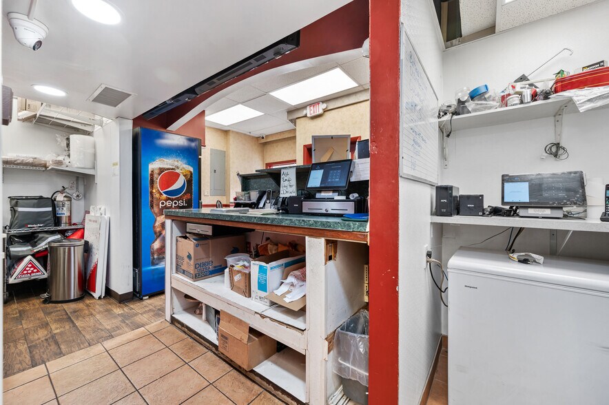 More Photos Of 3527 Washington Ave, Finleyville Freestanding For Sale