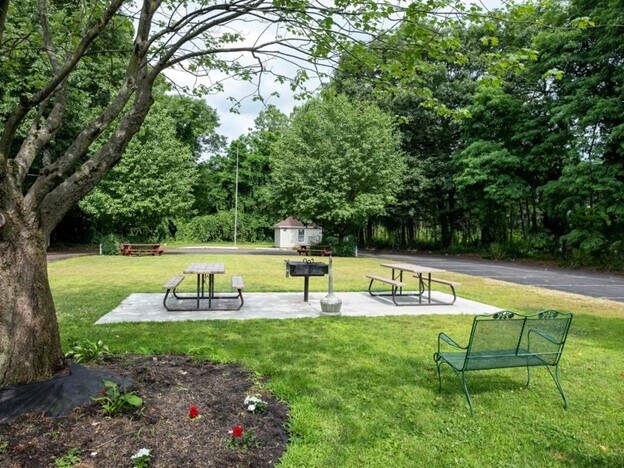 More Photos Of 41 Old Route 146, Clifton Park Hotel For Sale