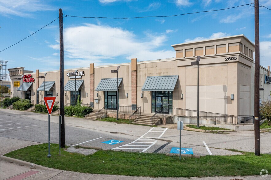 Primary Photo Of 2605 LBJ Fwy, Dallas Storefront For Sale