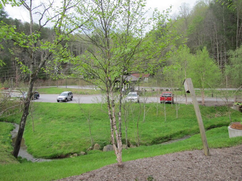 More Photos Of 849 Glades Rd, Gatlinburg Specialty For Sale