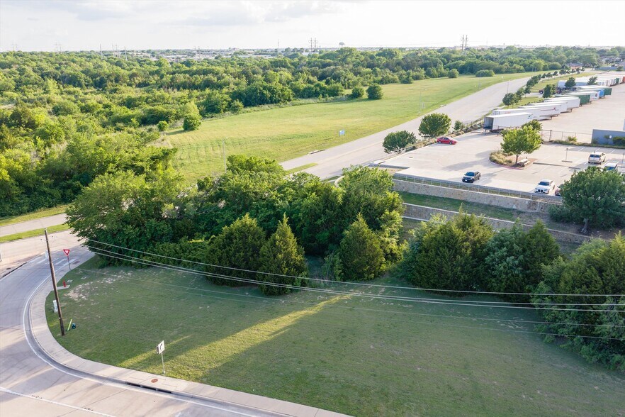 More Photos Of 901 NW 19th St, Grand Prairie Land For Sale