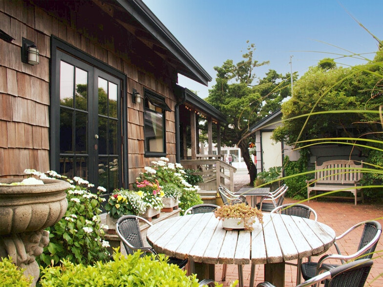 More Photos Of 263 N Hemlock St, Cannon Beach Restaurant For Sale