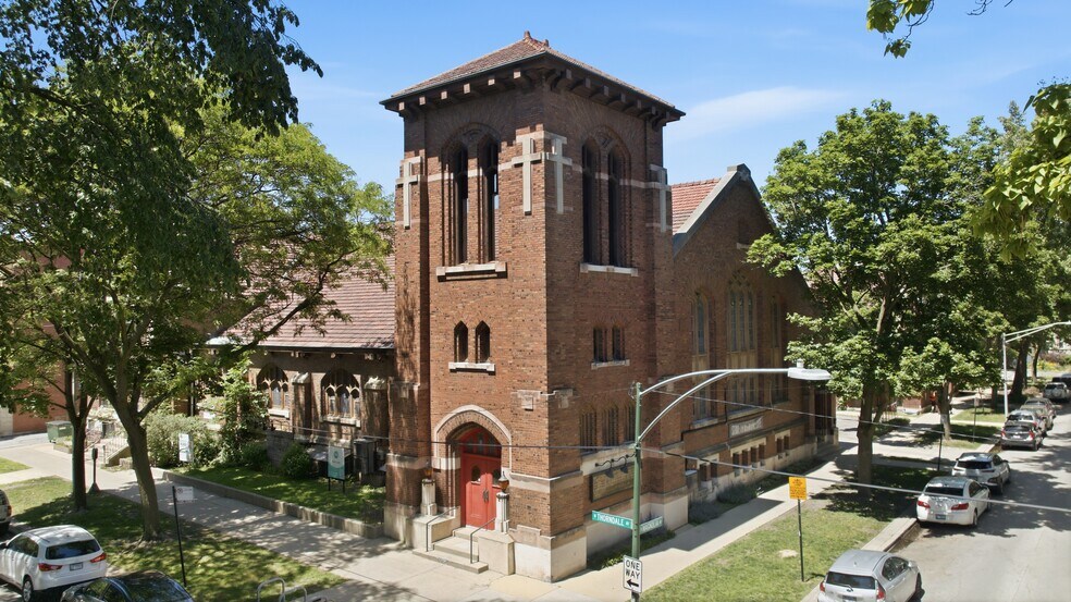Primary Photo Of 5944 N Magnolia Ave, Chicago Specialty For Sale