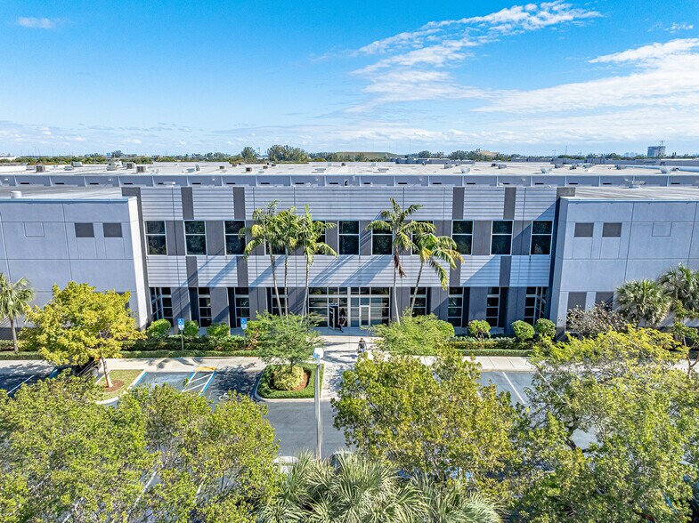 More Photos Of 3300 SW 64th Ave, Davie Unknown For Lease