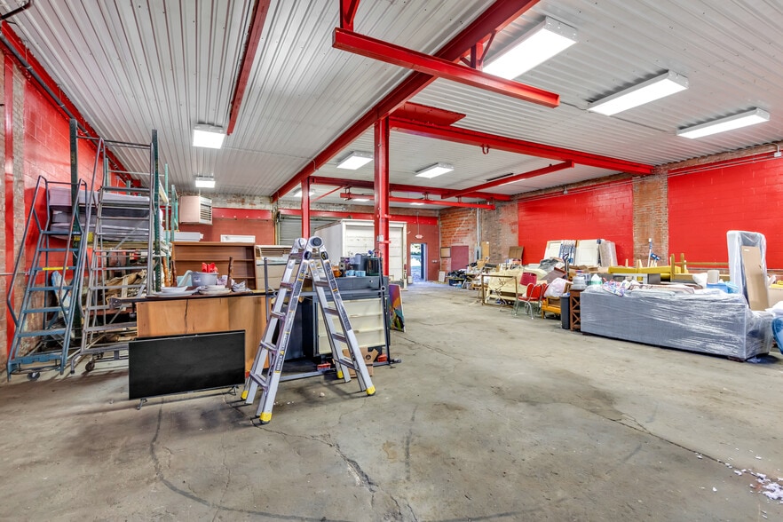 More Photos Of 2032 W 105th St, Cleveland Warehouse For Sale