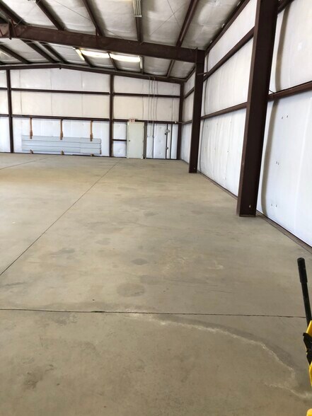 More Photos Of 5147 S Huntington Rd, Fort Mohave Industrial For Lease