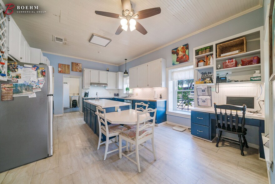 More Photos Of 137 Old San Antonio Rd, Boerne Apartments For Sale