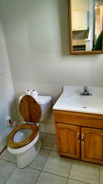 More Photos Of 47 Spring St, Ramsey Medical For Sale